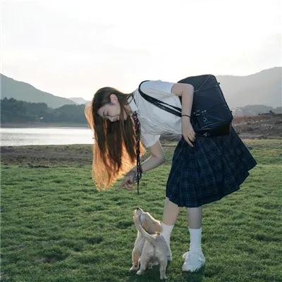 如果这个世界是一座舞台，后台究竟在哪里